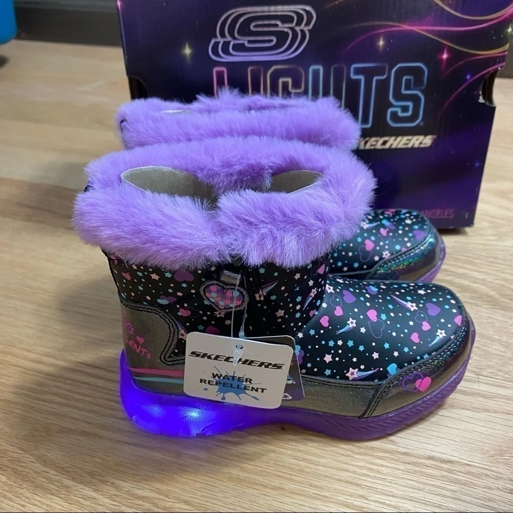 Skechers Water Repellant Light Up Winter Boots NEW Black Star Print 8 9